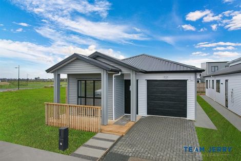 Photo of property in 29 Huringa Road, Karaka, Papakura, 2113