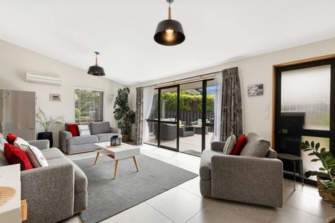 Photo of property in 1992 Queen Charlotte Drive, Momorangi Bay, Picton, 7281