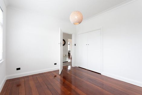 Photo of property in 23 Guy Avenue, Takaro, Palmerston North, 4410