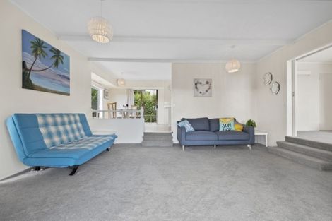 Photo of property in 5 Ladies Mile, Manly, Whangaparaoa, 0930