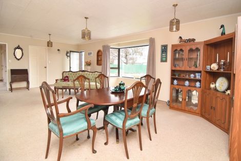 Photo of property in 1/1 De Lacey Lane, Carterton, 5713