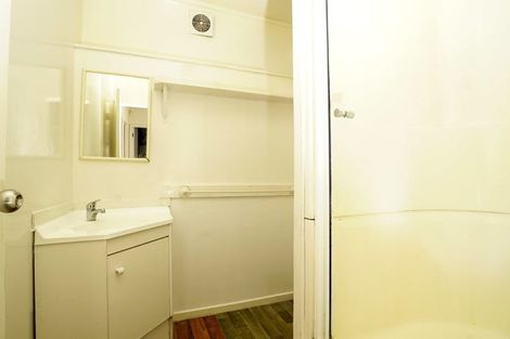 Photo of property in 1/2 Karapiti Place, Glen Eden, Auckland, 0602