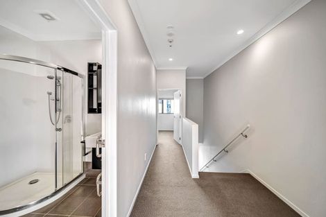 Photo of property in 9/46 Carlos Drive, Flat Bush, Auckland, 2016