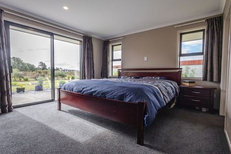 Photo of property in 8 Pukaki Avenue, Ngahere, 7872