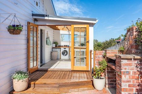 Photo of property in 14 Tower Avenue, Waverley, Dunedin, 9013