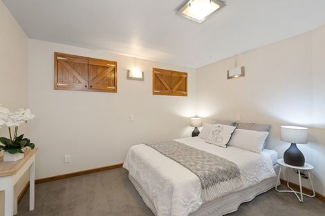 Photo of property in 2 Rhodesvale Terrace, Cashmere, Christchurch, 8022