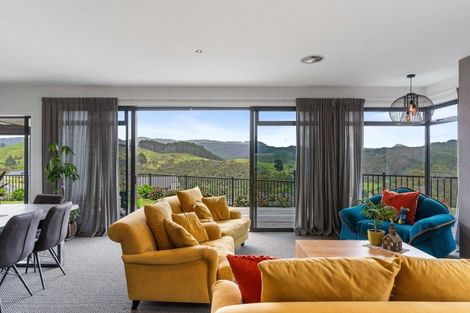 Photo of property in 1 Rewarewa Rise, Whangamata, 3691