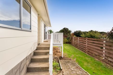Photo of property in 16a Culzean Grove, Bell Block, New Plymouth, 4312