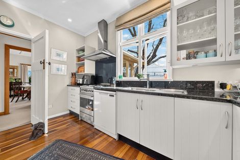 Photo of property in 51 Park Road, Carterton, 5713