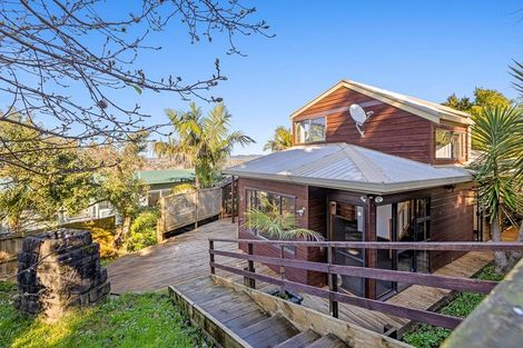 Photo of property in 1/86 Waimumu Road, Massey, Auckland, 0614