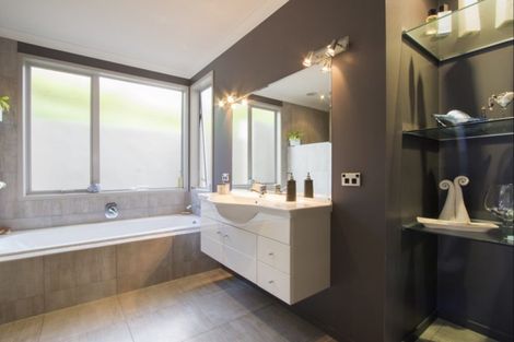 Photo of property in 2/508 Seaforth Road, Bowentown, Waihi Beach, 3177