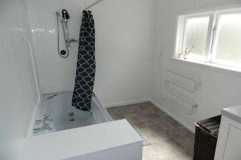 Photo of property in 125 Tancred Street, Linwood, Christchurch, 8062