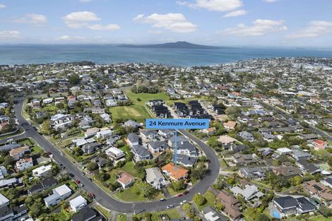 Photo of property in 24 Kenmure Avenue, Forrest Hill, Auckland, 0620