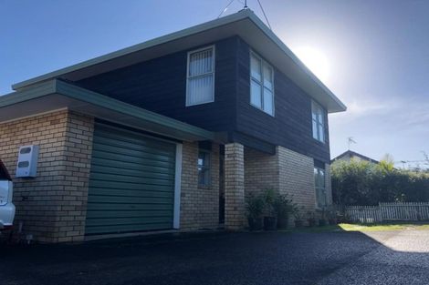 Photo of property in 159a Chivalry Road, Glenfield, Auckland, 0629