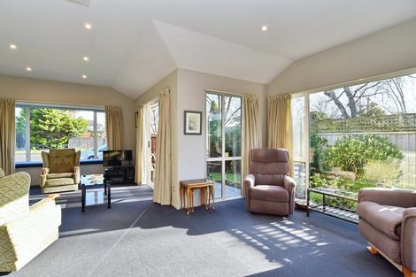 Photo of property in 36 Withells Road, Avonhead, Christchurch, 8042