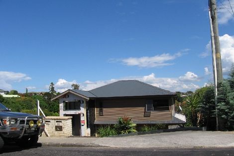 Photo of property in 21 Cliff Road, Torbay, Auckland, 0630