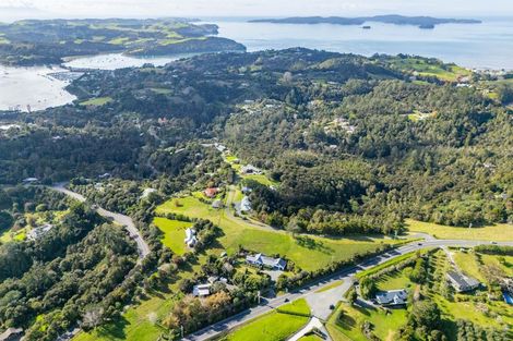Photo of property in 3 Mahurangi East Road, Snells Beach, Warkworth, 0982
