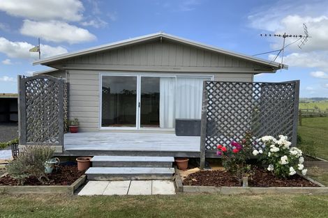 Photo of property in 205 Native Road, Pukekawa, Tuakau, 2696