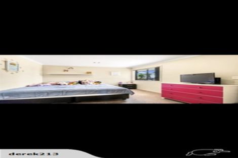 Photo of property in 70 South Kensington Way, Henderson, Auckland, 0612