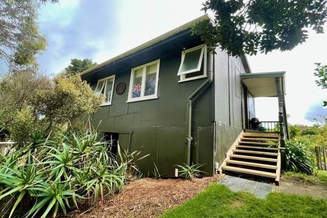 Photo of property in 132 Maunsell Road, Port Waikato, Tuakau, 2695