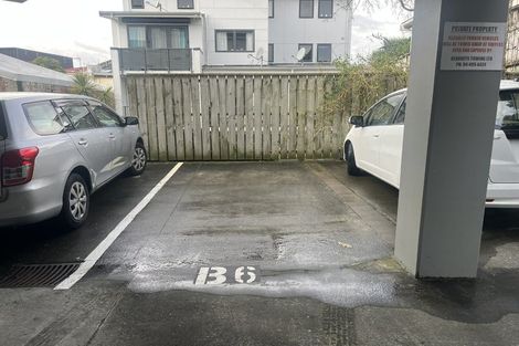 Photo of property in Palm Grove Apartments, 6/13b Palm Grove, Berhampore, Wellington, 6023