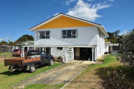Photo of property in 19 Mariner Cove Road, Tinopai, Matakohe, 0593