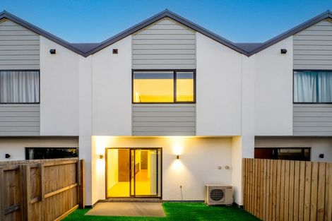 Photo of property in 2/17 Bunyan Street, Waltham, Christchurch, 8023