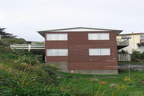 Photo of property in 3 Anzia Way, Johnsonville, Wellington, 6037