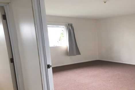 Photo of property in 5/13 Holly Street, Avondale, Auckland, 1026