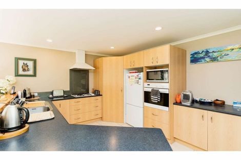 Photo of property in 30 Edkins Road, Kerikeri, 0230