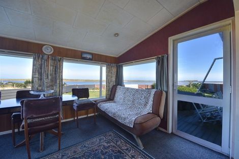 Photo of property in 10 Neva Street, Fortrose, Invercargill, 9875