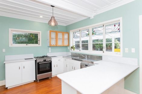 Photo of property in 436 Aberdeen Road, Gisborne, 4010