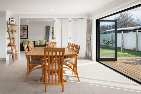 Photo of property in 6 Vantage Place, Omokoroa, 3114