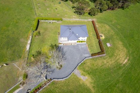 Photo of property in 90 Mcentee Road, Waitakere, Auckland, 0816