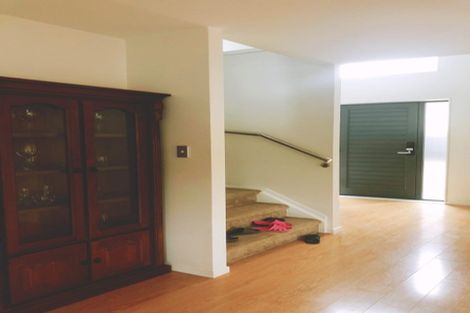 Photo of property in 10b Harrybrook Road, Green Bay, Auckland, 0604