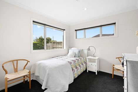 Photo of property in 194 Saint James Drive, Huntington, Hamilton, 3210