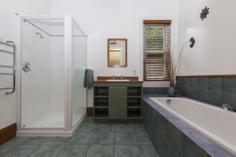 Photo of property in 164 Hackthorne Road, Cashmere, Christchurch, 8022