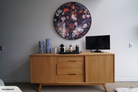 Photo of property in Monument Apartments, 9e/245 Wakefield Street, Te Aro, Wellington, 6011