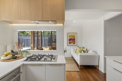 Photo of property in 2/76 Francis Street, Hauraki, Auckland, 0622