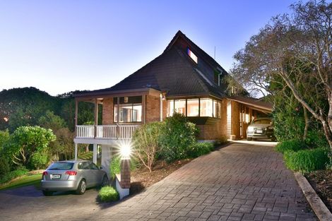 Photo of property in 1124 Whangaparaoa Road, Tindalls Beach, Whangaparaoa, 0930