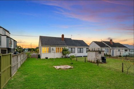 Photo of property in 25 Stoddard Road, Wesley, Auckland, 1041
