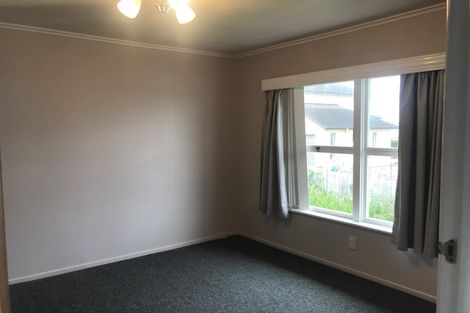 Photo of property in 1/23 Dallinghoe Crescent, Milford, Auckland, 0620