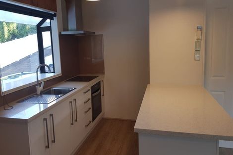 Photo of property in 10a Tirimoana Road, Te Atatu South, Auckland, 0602