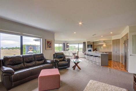Photo of property in 1367 South Eyre Road, Swannanoa, Rangiora, 7476