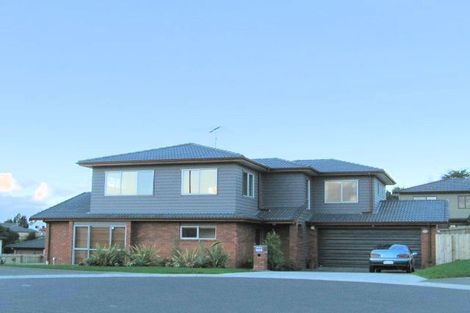 Photo of property in 11 Neaptide Close, Red Beach, 0932