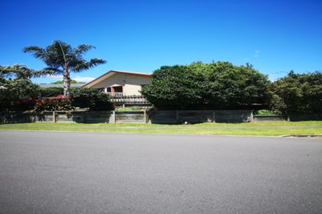 Photo of property in 1 Hidcote Place, Bethlehem, Tauranga, 3110