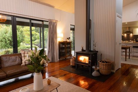 Photo of property in 194 Underhill Road, Woodside, Greytown, 5794