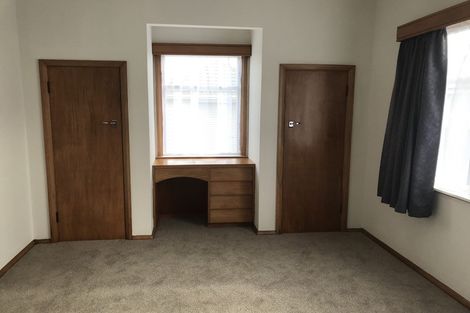 Photo of property in 16 Strathmore Avenue, Strathmore Park, Wellington, 6022