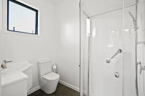 Photo of property in 3 Prudence Place, Oakura, 4314