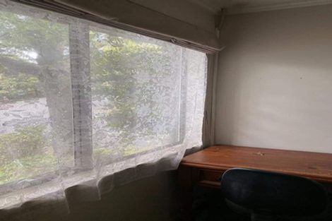 Photo of property in 17 Highbury Bypass, Birkenhead, Auckland, 0626